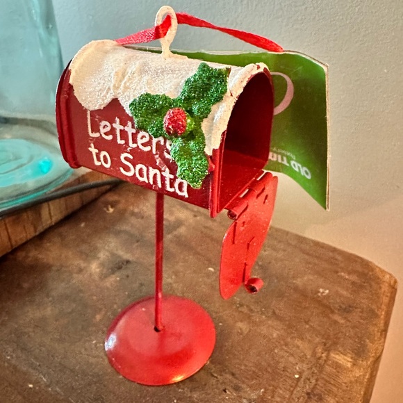 Mailbox letters to Santa Christmas tree ornament NWT - Picture 3 of 4